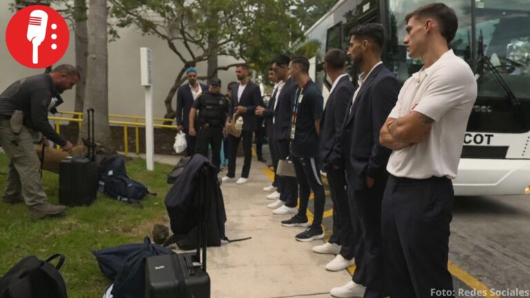 Selección de Uruguay enfrenta estrictos controles de seguridad al llegar a EUA para el Mundial