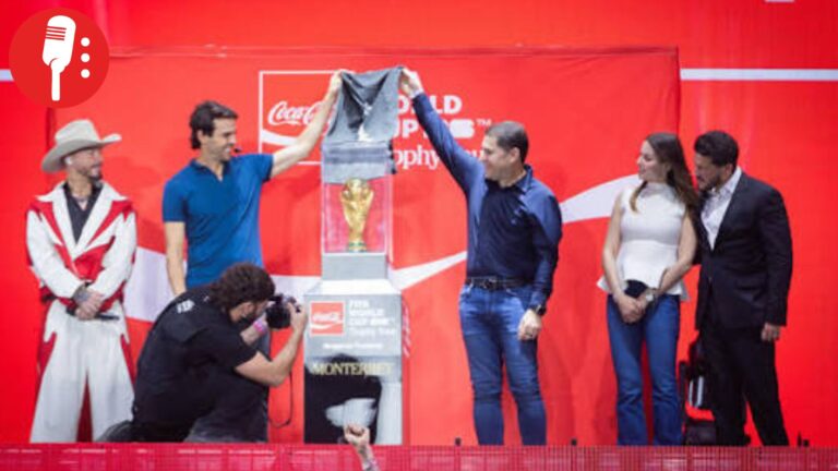 “¡Fuera!”: Ni la Copa del mundo salva a Samuel García de los abucheos