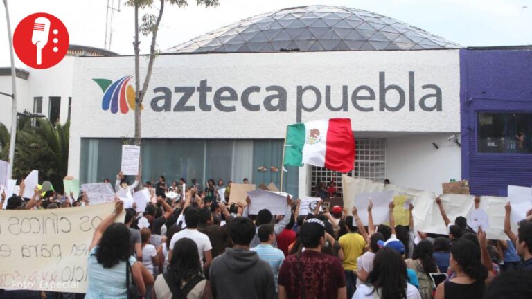 Estudiantes exhiben a TV Azteca Puebla por manipular entrevista para atacar a Armenta