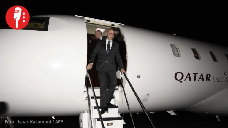 Hasta 500 toneladas de CO₂: vuelos privados de Infantino en el Mundial exhiben contradicción climática de la FIFA