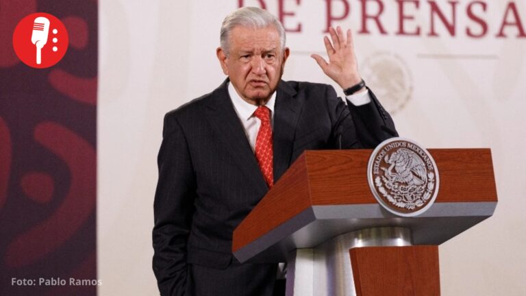 Morena exige disculpa pública de El Universal a AMLO por falsa entrevista