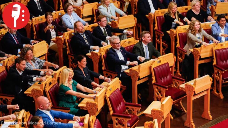 Parlamento de Noruega hace “remada vikinga” en apoyo a su selección en Mundial