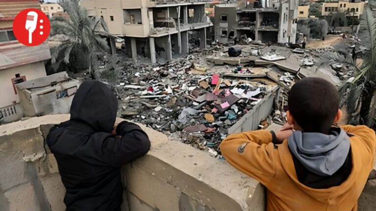Israel bombardea un refugio de desplazados en Gaza