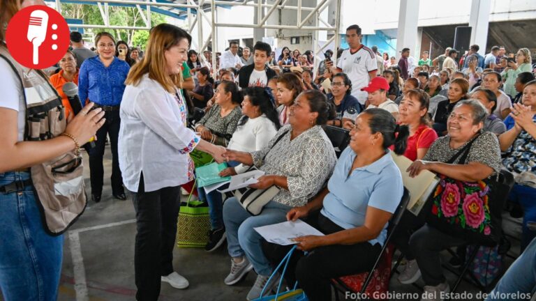Continúa entrega de tarjetas del programa “Corazón de Mujer” en Morelos