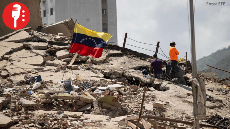 Rescatistas aceleran la búsqueda de sobrevivientes entre las ruinas en Venezuela