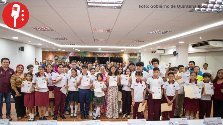 SEQ entrega certificaciones internacionales de inglés a estudiantes y docentes de Quintana Roo