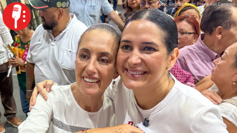 Entrega de títulos de propiedad da certeza jurídica a familias de la Colosio en Playa del Carmen