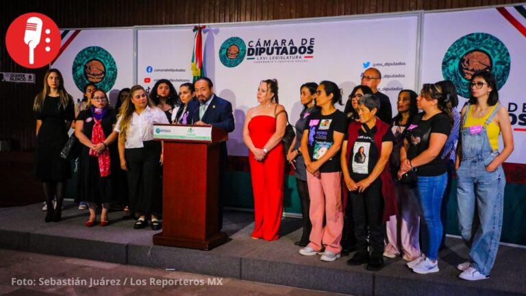 Felipe Delgado visibiliza los obstáculos que enfrentan las mujeres para acceder a la justicia