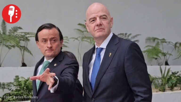 Cuando nadie lo respalda, Mikel Arriola sí: el priista se muestra sumiso ante Infantino