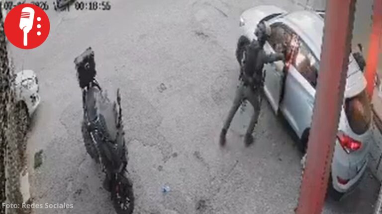 Policía israelí lanza granada aturdidora a palestinos en vehículo