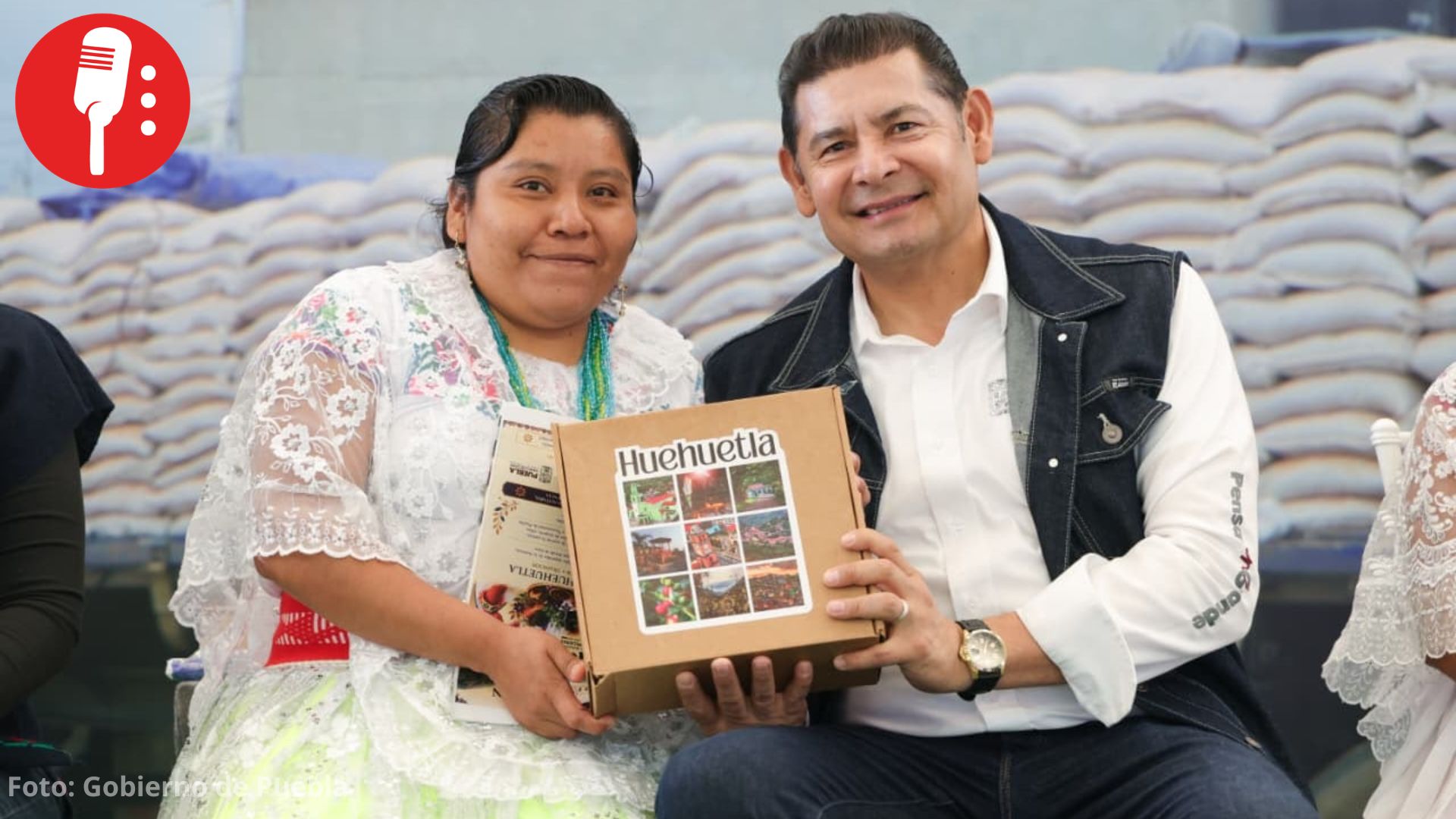 Puebla entrega fertilizantes a más de 2 mil productores