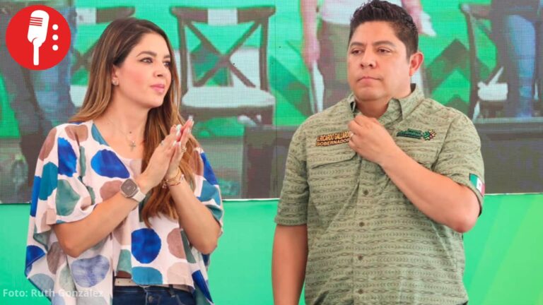 Ricardo Gallardo destapa a Ruth Gonzalez, su esposa, para San Luis Potosí 2027
