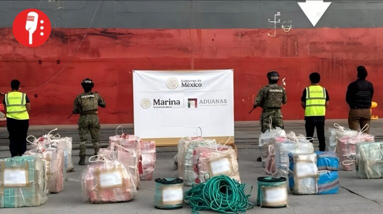 Marina decomisa una tonelada de cocaína en buque en Lázaro Cárdenas