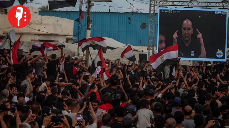 Aficionados de Gaza celebran el Mundial entre los escombros de la guerra