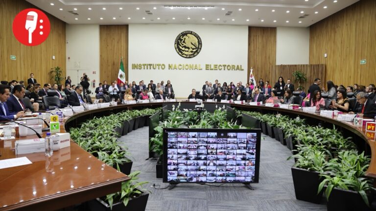 Morena respalda al INE y acusa al PRI de calumnia