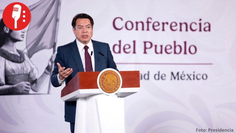 SEP pone a votación entre docentes el futuro del celular en las aulas