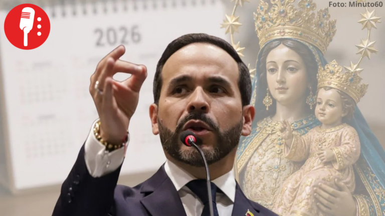 De la Espriella ofrece disculpas tras violar la laicidad del Estado… ¡Para violarla de nuevo!