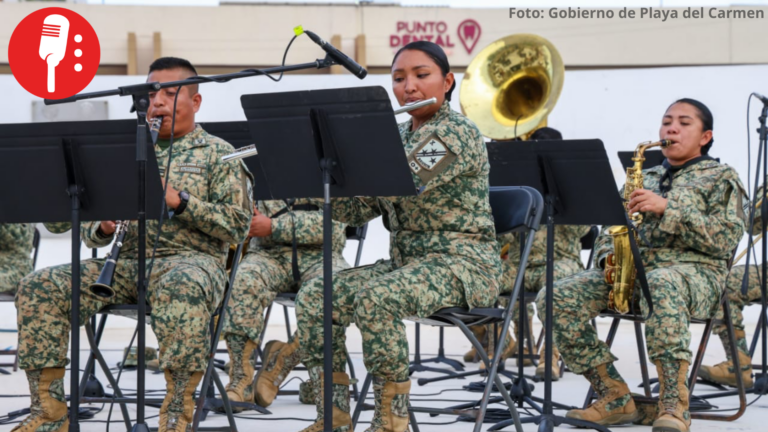 Playa del Carmen recibe a la banda de música del Ejército Mexicano