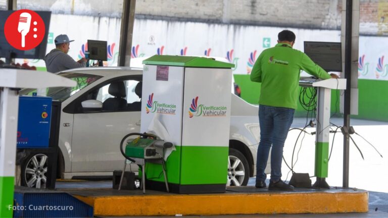Caen dos funcionarios del Edomex por presunta red de extorsión a verificentros