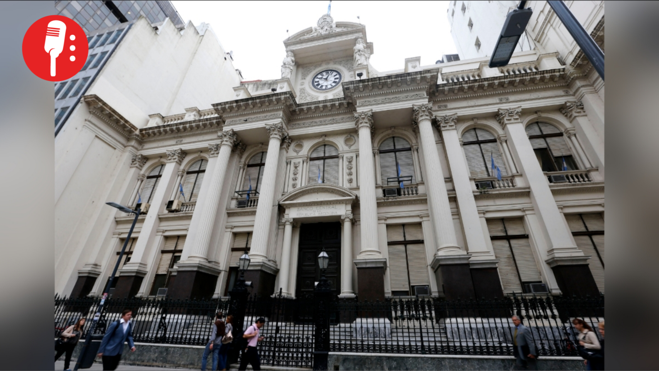 Bancos argentinos podrán cobrar deudas directo de las cuentas de los clientes