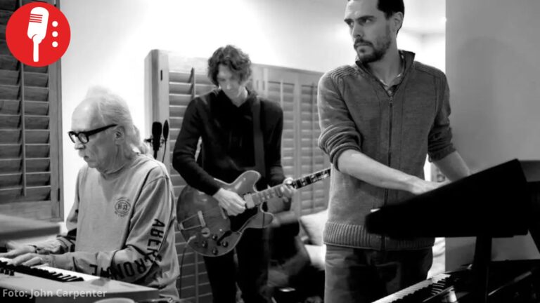 John Carpenter presenta nueva novela gráfica y álbum musical creado en familia
