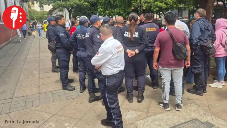 Dan de baja a 150 policías en Uruapan tras reprobar controles de confianza