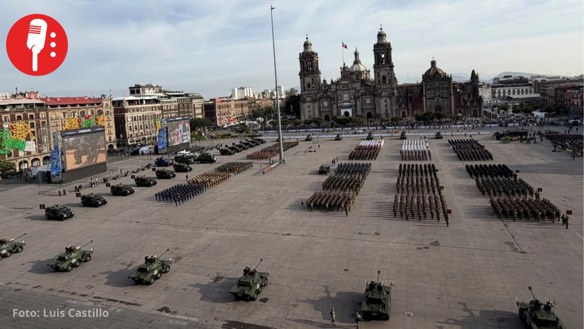Sheinbaum encabeza desfile con despliegue histórico de 99 aeronaves