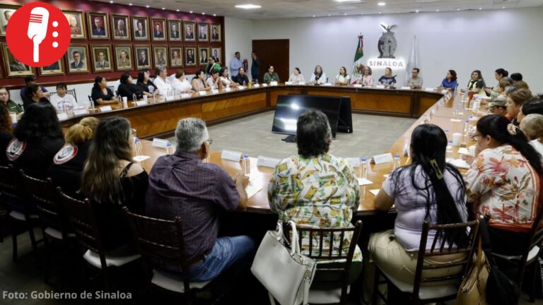 Graciela Domínguez se reúne con colectivos de búsqueda en Sinaloa