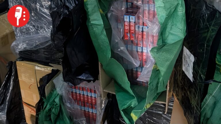 Autoridades decomisan 2.4 millones de cigarros falsos en el AICM