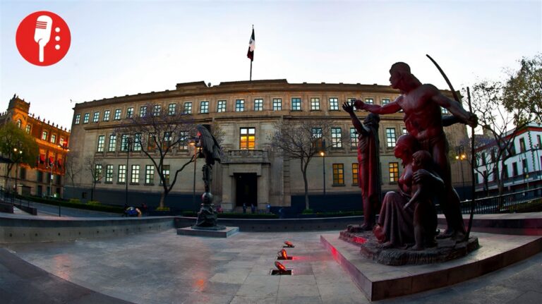 Corte da un giro a Chihuahua: deberá legislar contra la injerencia extranjera, pero hasta 2030
