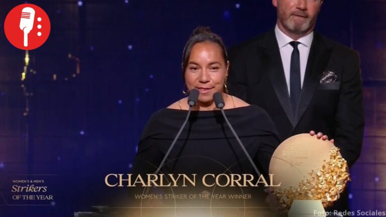 Charlyn Corral, la mejor delantera del mundo en la gala del Balón de Oro 2026