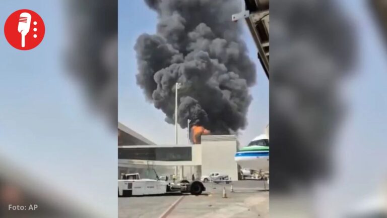 Ataques hutíes golpean aeropuertos de Arabia Saudita y dejan un muerto y 11 heridos