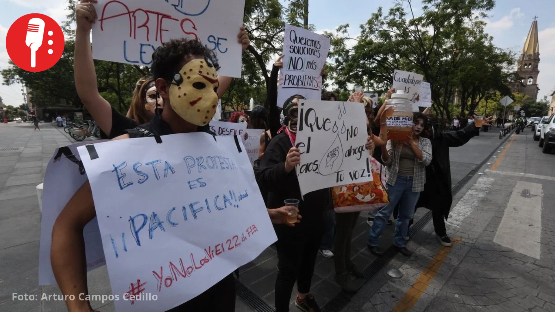 Exigen salida del secretario de Seguridad de Jalisco tras represión por el agua
