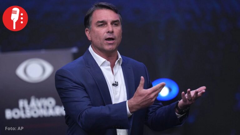Tribunal de Brasil investiga a Flávio Bolsonaro por presunto lavado de dinero