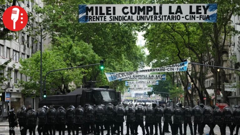 Argentinos protestan contra Milei por permitir venta de tierras a extranjeros