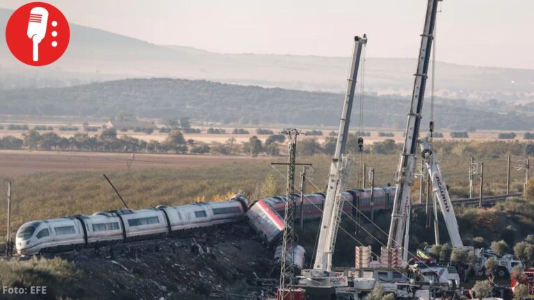 Siete mexicanos resultaron heridos leves en accidente de trenes en España; otro continúa desaparecido