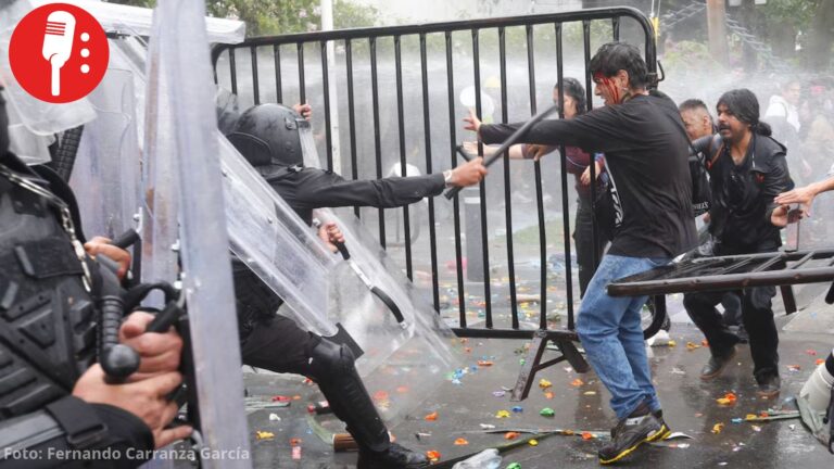 17 policías son investigados por abuso durante protesta por el agua en Jalisco