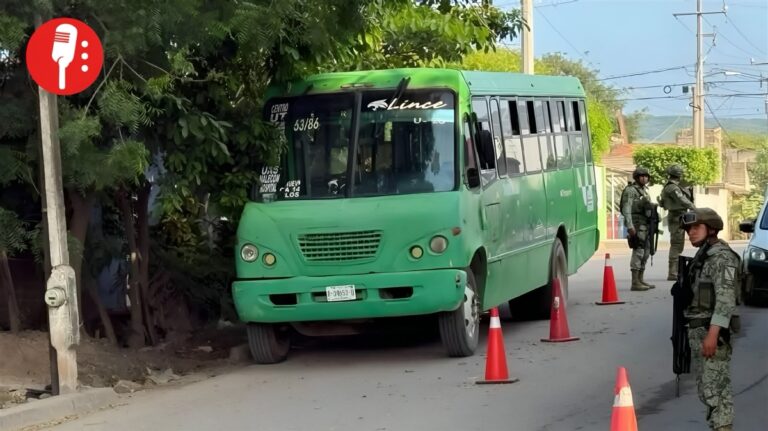 Ataque armado sorprende a estudiantes en autobús de Escuinapa