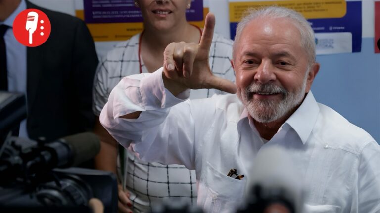Estrellas del cine piden votar por Lula con una L en la frente
